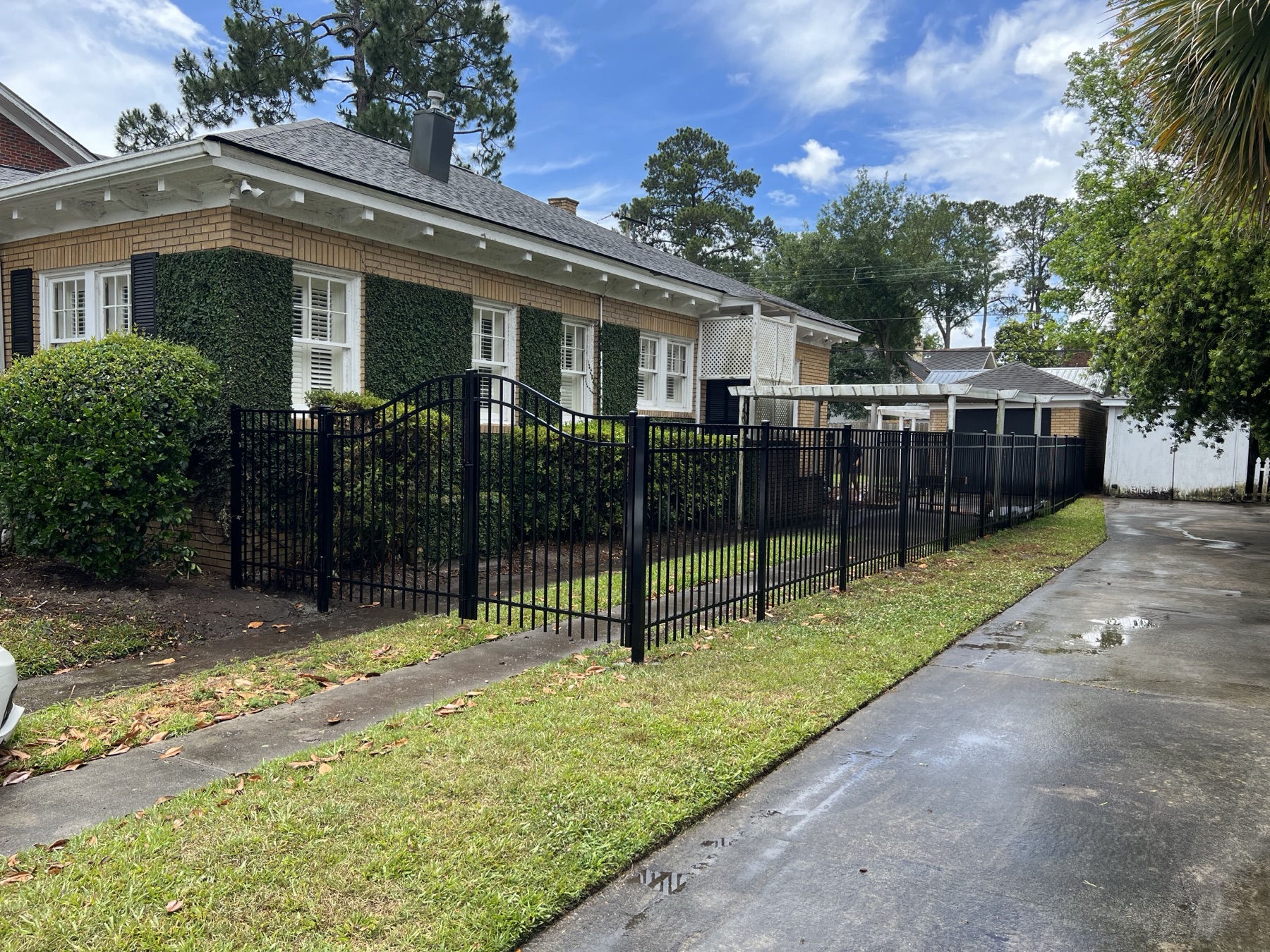 Bluffton's Trusted Aluminum Fence Company project, Bluffton Fence & Gutter